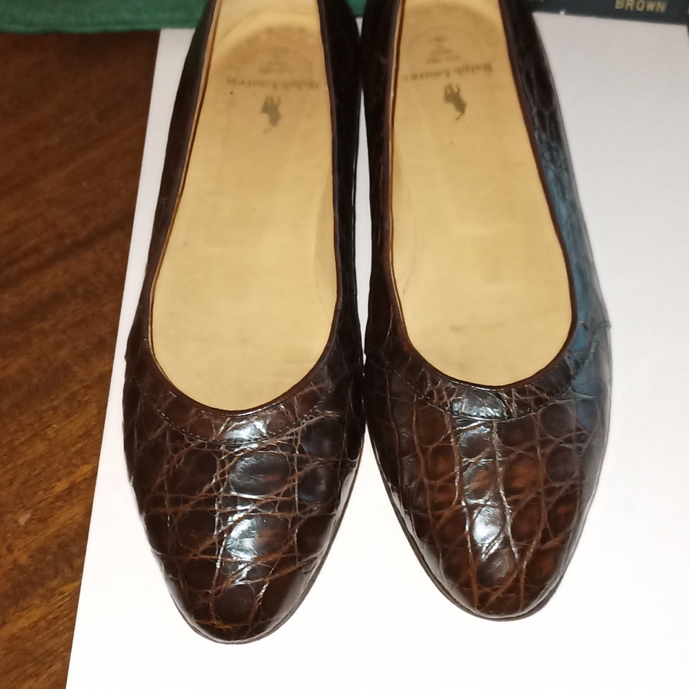 Vintage RALPH LAUREN real Crocodile size 7M flats